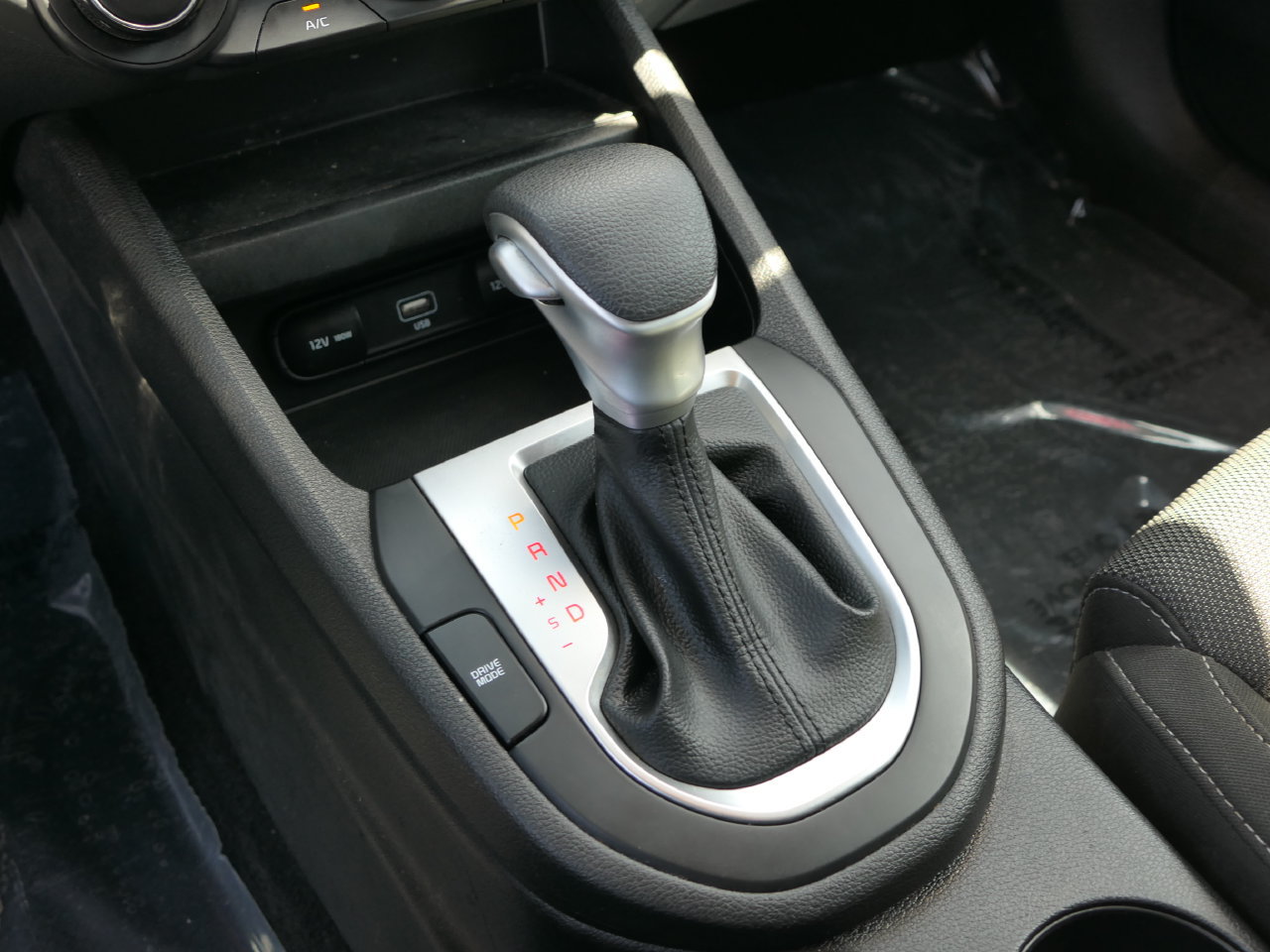 Certified 2023 Kia Forte LXS FWD image 21