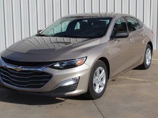 Used 2024 Chevrolet Malibu LS video 1