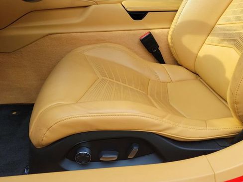 Used 2020 Chevrolet Corvette Stingray Premium Cpe w/ 3LT Preferred Equipment Group RWD image 19