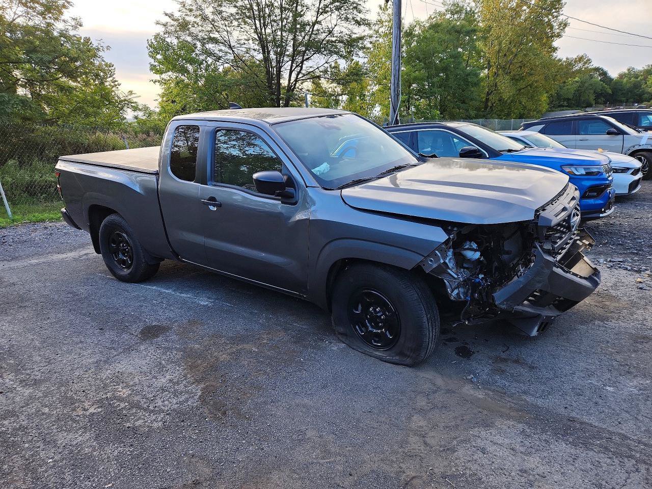 Used 2026 Nissan Frontier S AWD/4WD image 1