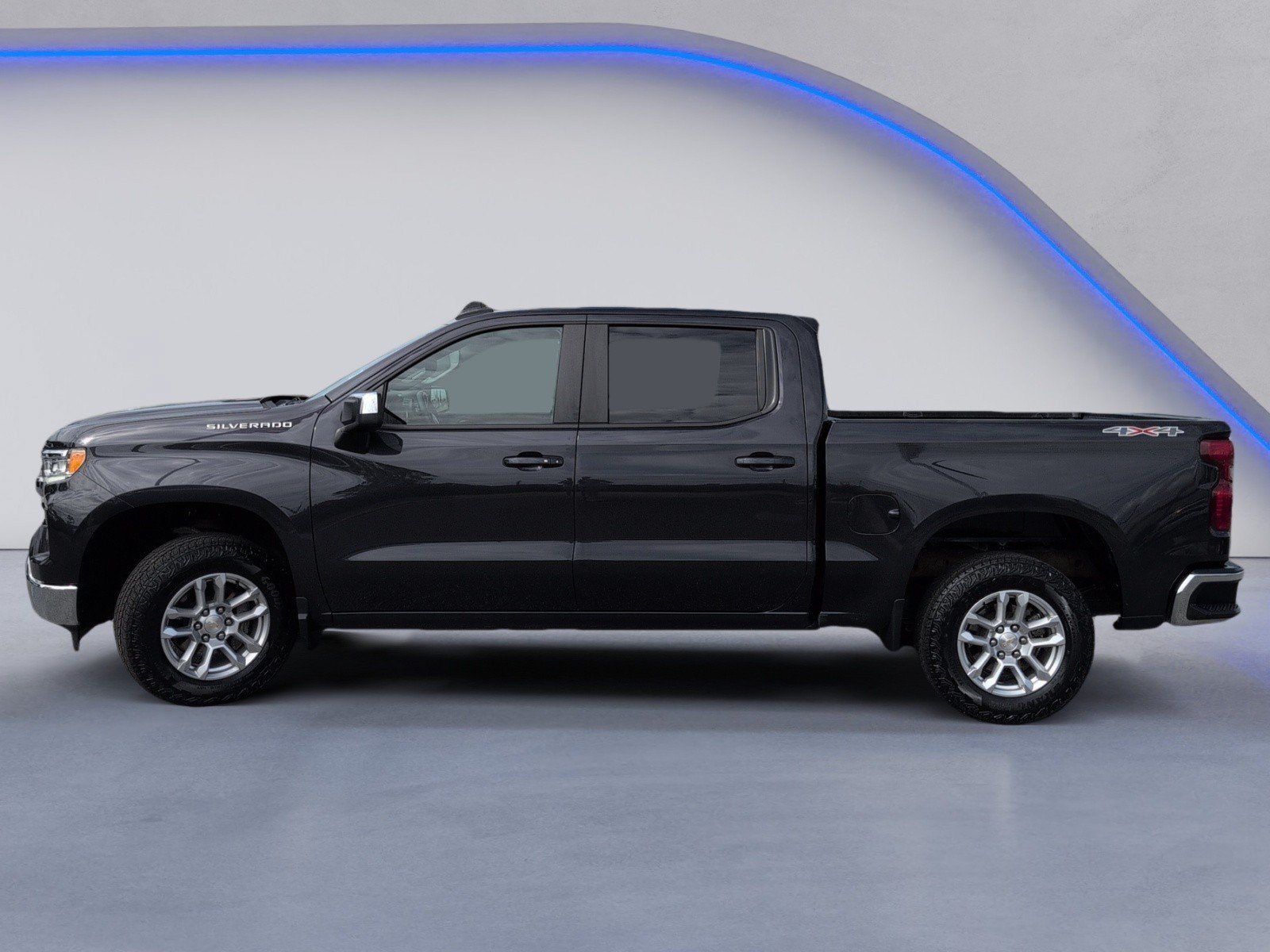 Used 2023 Chevrolet Silverado 1500 LT AWD/4WD image 10