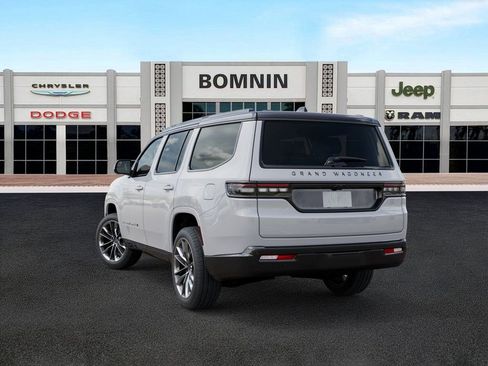 New 2025 Jeep Grand Wagoneer Series III image 3