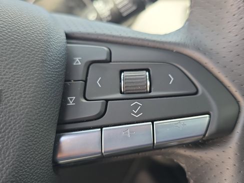 Used 2023 Cadillac XT4 Sport w/ Driver Assist Package FWD image 29