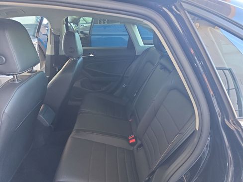 Certified 2023 Volkswagen Jetta SE image 17