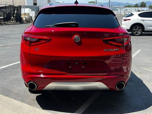 Used 2020 Alfa Romeo Stelvio Ti w/ Active Blind Spot Package AWD/4WD image 6
