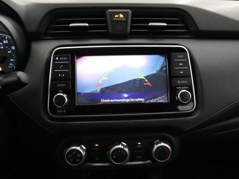Used 2020 Nissan Versa S FWD image 27