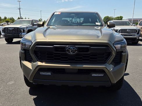 New 2026 Toyota Tacoma TRD Off-Road AWD/4WD image 2