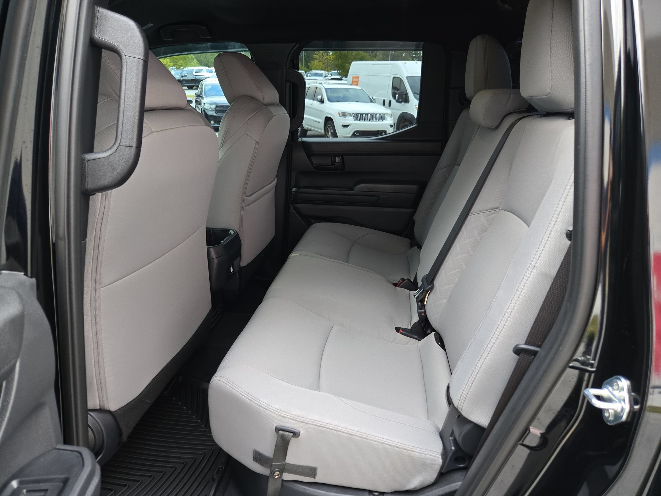 Used 2026 Toyota Tacoma SR5 AWD/4WD image 34