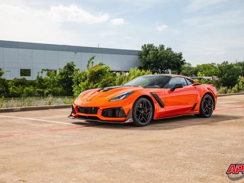 Used 2019 Chevrolet Corvette ZR1 RWD image 20