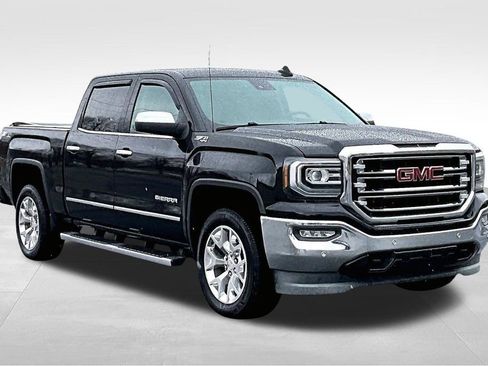 Used 2018 GMC Sierra 1500 SLT image 1