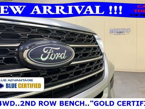 Used 2022 Ford Explorer XLT image 49