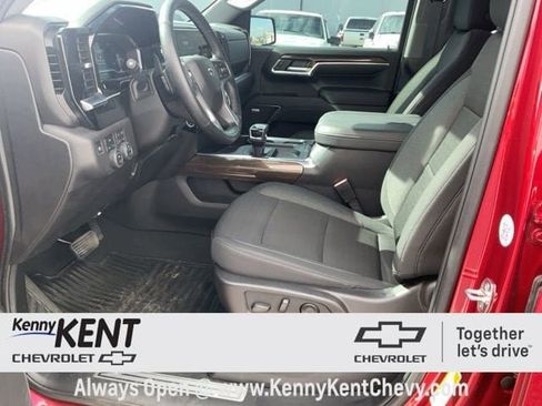 Certified 2024 Chevrolet Silverado 1500 RST w/ Convenience Package II image 25