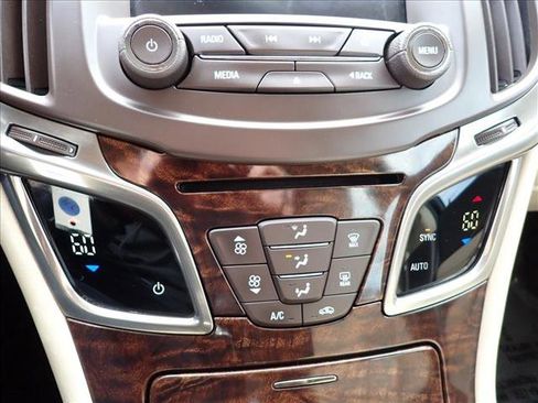 Used 2015 Buick LaCrosse FWD image 15