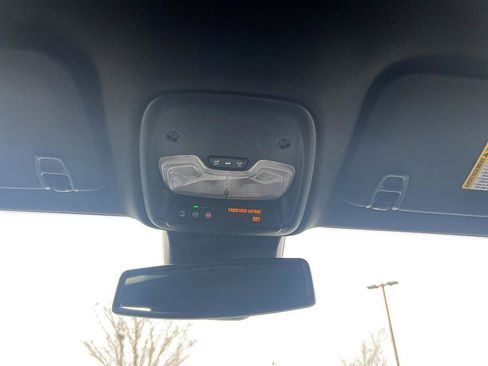 Used 2024 Chevrolet Colorado LT w/ LT Convenience Package III image 28