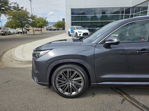 New 2025 Lexus TX 350 AWD image 2