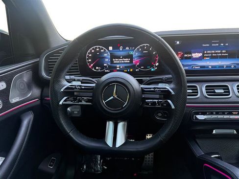 Used 2024 Mercedes-Benz GLS 450 4MATIC image 13