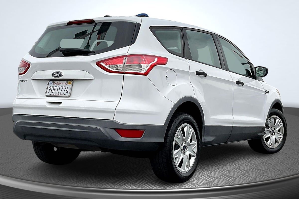 Used 2013 Ford Escape S FWD image 13