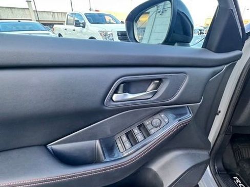 Certified 2025 Nissan Rogue SV AWD/4WD image 23