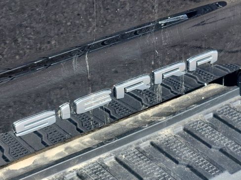 Used 2022 GMC Sierra 2500 Denali image 16