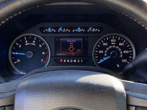 Used 2015 Ford F150 XLT w/ Equipment Group 301A Mid image 14