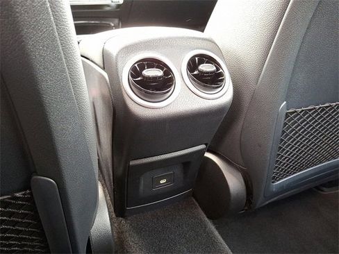 Certified 2025 Mercedes-Benz CLA 250 4MATIC image 11