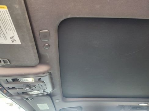 Used 2023 GMC Yukon Denali w/ Max Trailering Package image 25