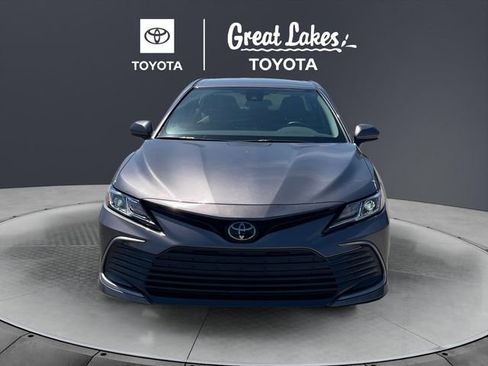 Used 2024 Toyota Camry LE image 8