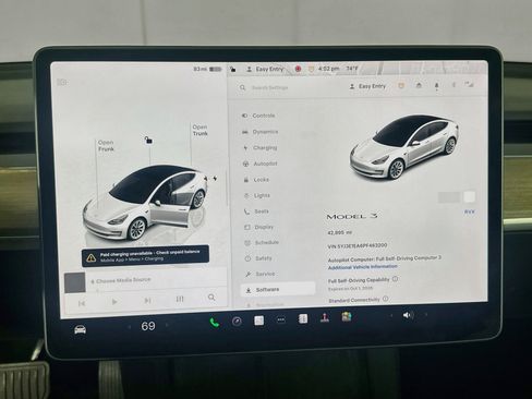 Used 2023 Tesla Model 3 Standard Range RWD image 17