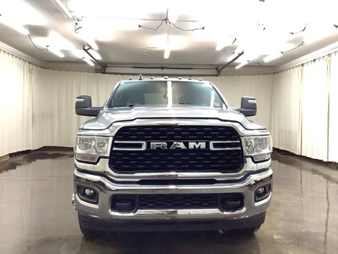 Used 2024 RAM 3500 Big Horn image 10