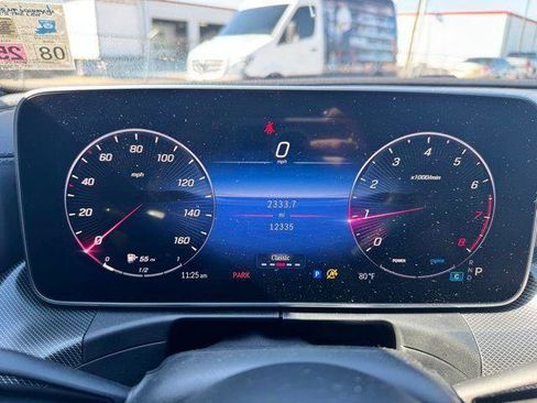 Certified 2024 Mercedes-Benz C 300 Sedan image 9