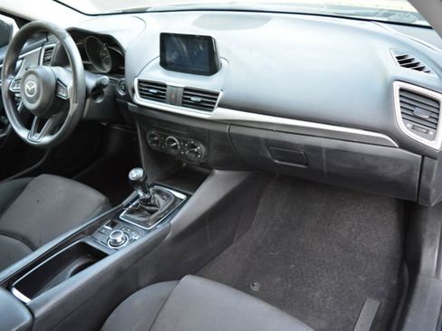 Used 2017 MAZDA MAZDA3 Sport FWD image 19