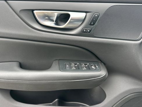 Certified 2025 Volvo S60 B5 Core FWD image 11