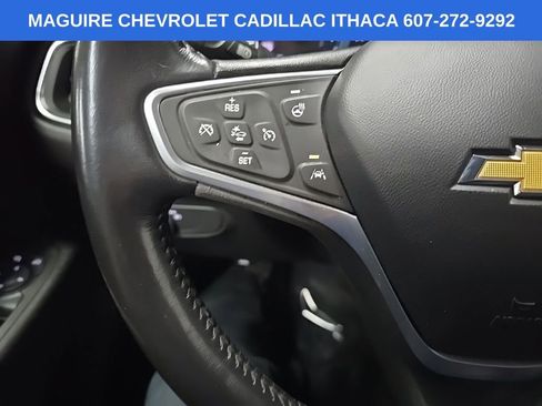 Used 2022 Chevrolet Equinox LT AWD/4WD image 19