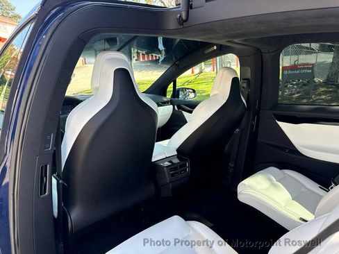 Used 2018 Tesla Model X 75D AWD/4WD image 14