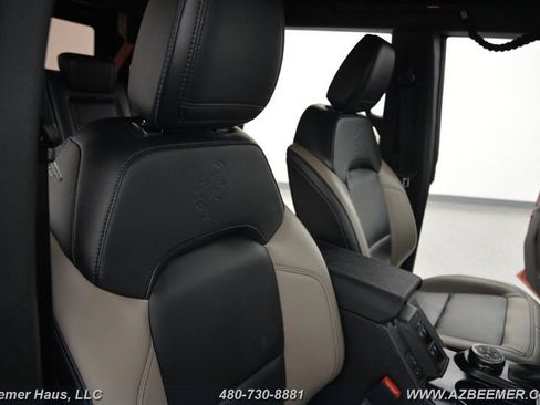 Used 2024 Ford Bronco Wildtrak image 19