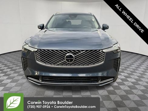 Used 2025 Volvo XC90 B6 Plus AWD/4WD image 2