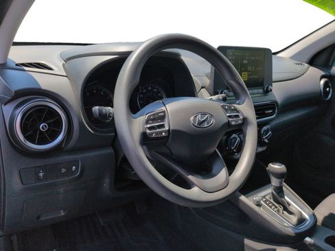 Used 2023 Hyundai Kona SEL AWD/4WD image 15