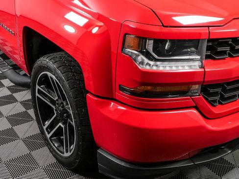 Used 2018 Chevrolet Silverado 1500 Custom w/ LPO, Black Pack AWD/4WD image 29