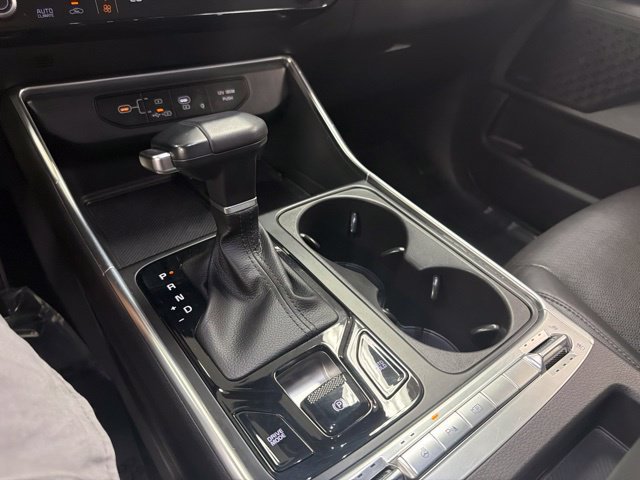 Used 2025 Kia Carnival SX Prestige FWD image 28