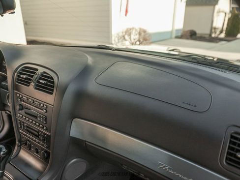Used 2002 Ford Thunderbird Deluxe image 56