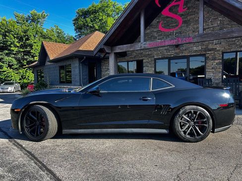 Used 2013 Chevrolet Camaro ZL1 RWD image 2