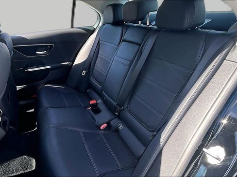Used 2022 Mercedes-Benz C 300 Sedan image 20