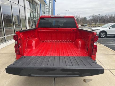 Used 2025 Chevrolet Silverado 1500 LT image 7