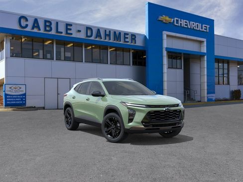 New 2026 Chevrolet Trax ACTIV w/ Driver Confidence Package FWD image 1
