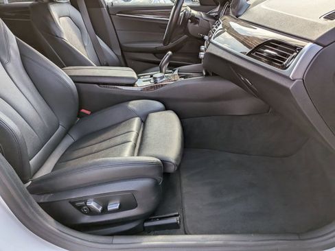 Used 2017 BMW 530i image 21