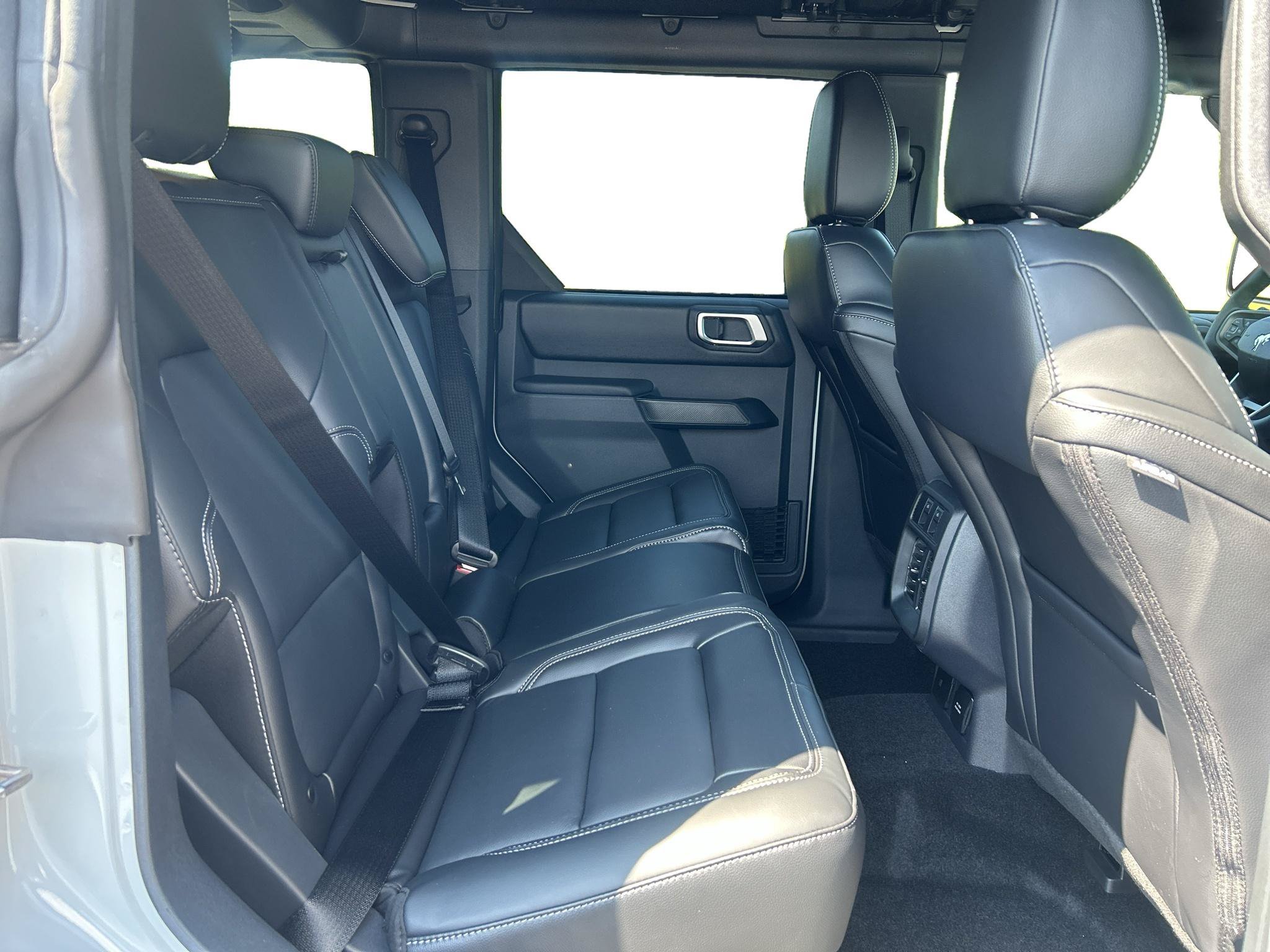 New 2026 Ford Bronco Outer Banks AWD/4WD image 5
