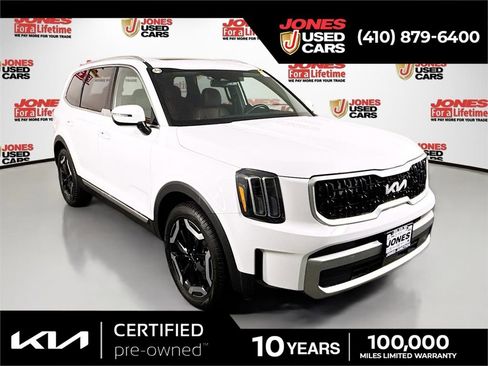 Used 2023 Kia Telluride EX w/ EX Captain's Chair Package image 1