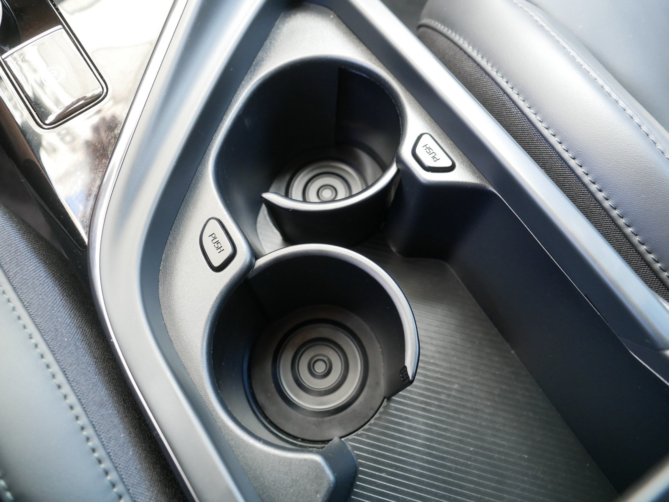 Certified 2024 Kia Niro Wind w/ Wind Preserve Package FWD image 31