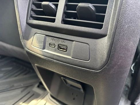 Used 2024 GMC Canyon AT4X w/ AT4X AEV Edition AWD/4WD image 20