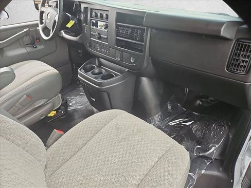 Used 2023 Chevrolet Express 3500 LS RWD image 25